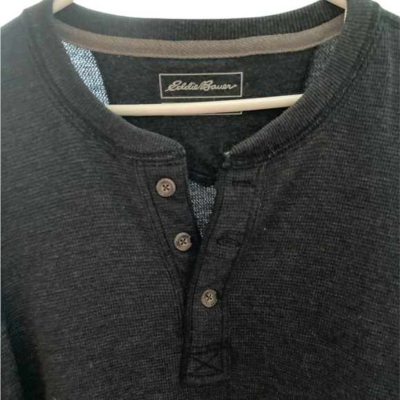 Eddie Bauer Men’s Thermal Henley - Picture 4 of 9